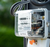 ERÚ loni se spotřebiteli řešil hlavně problémy s vyúčtováním a přeplatky, řádili energošmejdi  